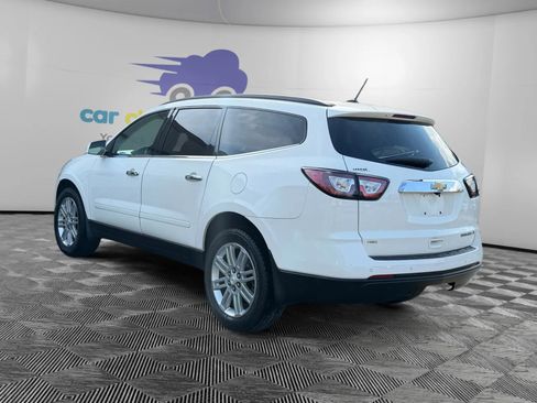 Used 2015 Chevrolet Traverse LT w/ Style and Technology Package AWD/4WD image 3