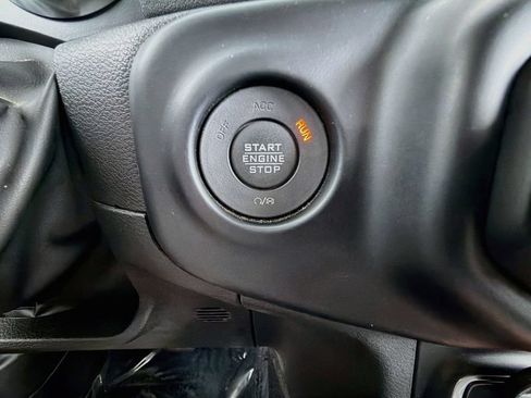 Used 2022 Jeep Gladiator Overland AWD/4WD image 43