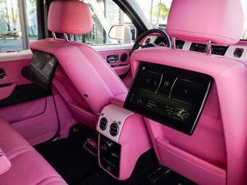 Used 2024 Rolls-Royce Cullinan image 94