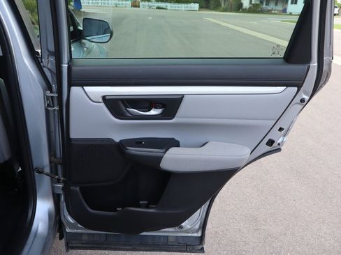 Used 2018 Honda CR-V LX image 25
