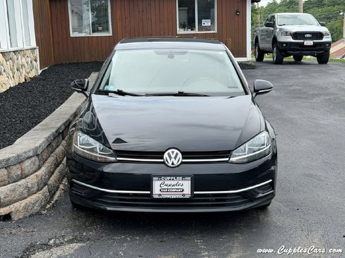 Used 2019 Volkswagen Golf 4-Door FWD image 12