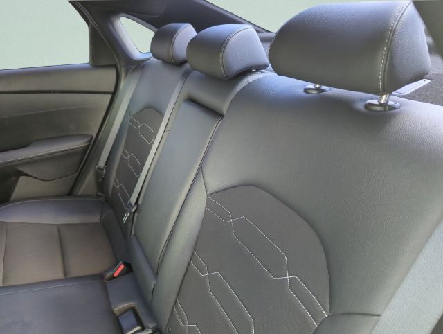 Used 2022 Kia Forte GT-Line w/ GT-Line Technology Package FWD image 29