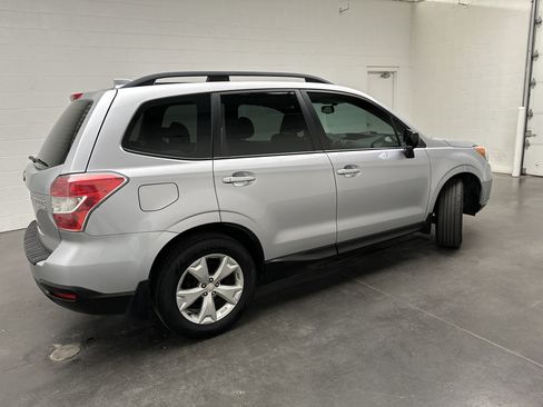 Used 2016 Subaru Forester 2.5i w/ Alloy Wheel Package AWD/4WD image 8