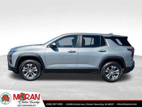 Certified 2026 Chevrolet Equinox LT FWD image 3