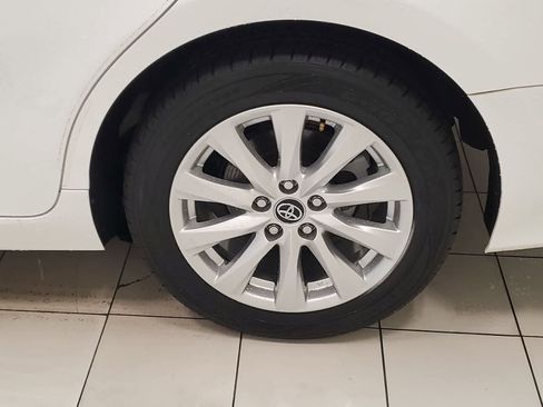 Used 2020 Toyota Camry LE w/ Convenience Package FWD image 21