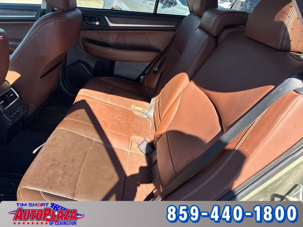 Used 2019 Subaru Outback 2.5i Touring w/ Popular Package #3A AWD/4WD image 11