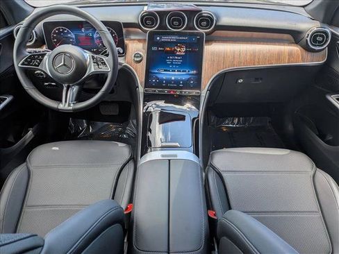 Used 2026 Mercedes-Benz GLC 300 4MATIC image 18