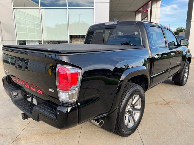 Used 2017 Toyota Tacoma Limited w/ Tow Package AWD/4WD image 7