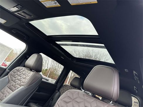 New 2026 Nissan Armada Platinum Reserve image 17