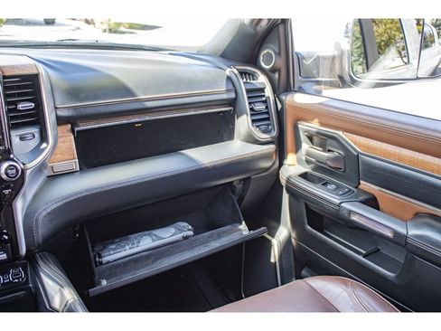 Used 2019 RAM 2500 Limited AWD/4WD image 55