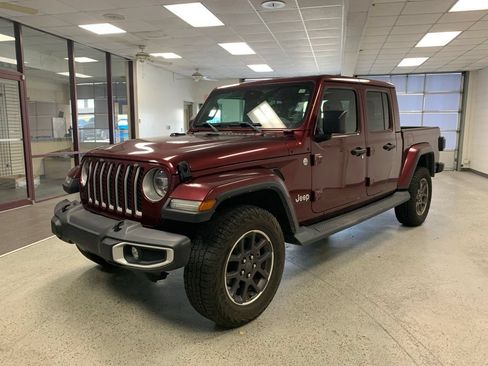 Used 2021 Jeep Gladiator Overland w/ Popular Equipment Package AWD/4WD image 4