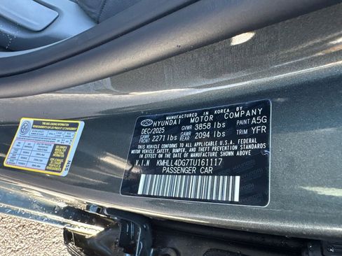 New 2026 Hyundai Elantra SE FWD image 22