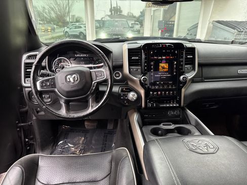 Used 2019 RAM 1500 Laramie image 12