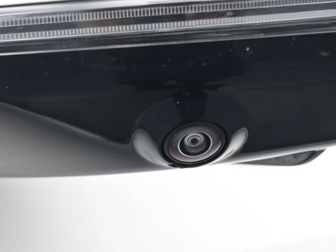Used 2025 Mercedes-Benz E 350 Sedan image 49
