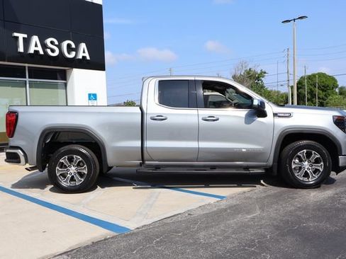 Used 2023 GMC Sierra 1500 SLE image 9