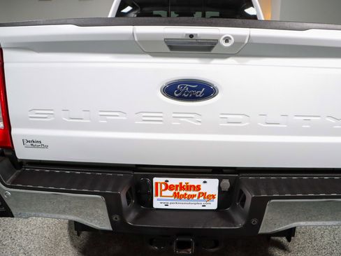 Used 2023 Ford F250 Lariat w/ Tow Technology Package AWD/4WD image 8