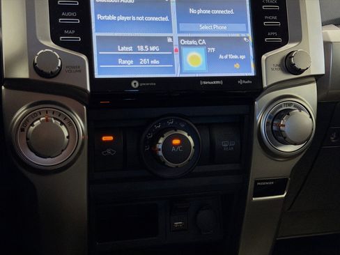 Used 2023 Toyota 4Runner SR5 Premium image 10