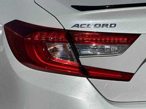 Used 2021 Honda Accord Sport image 34