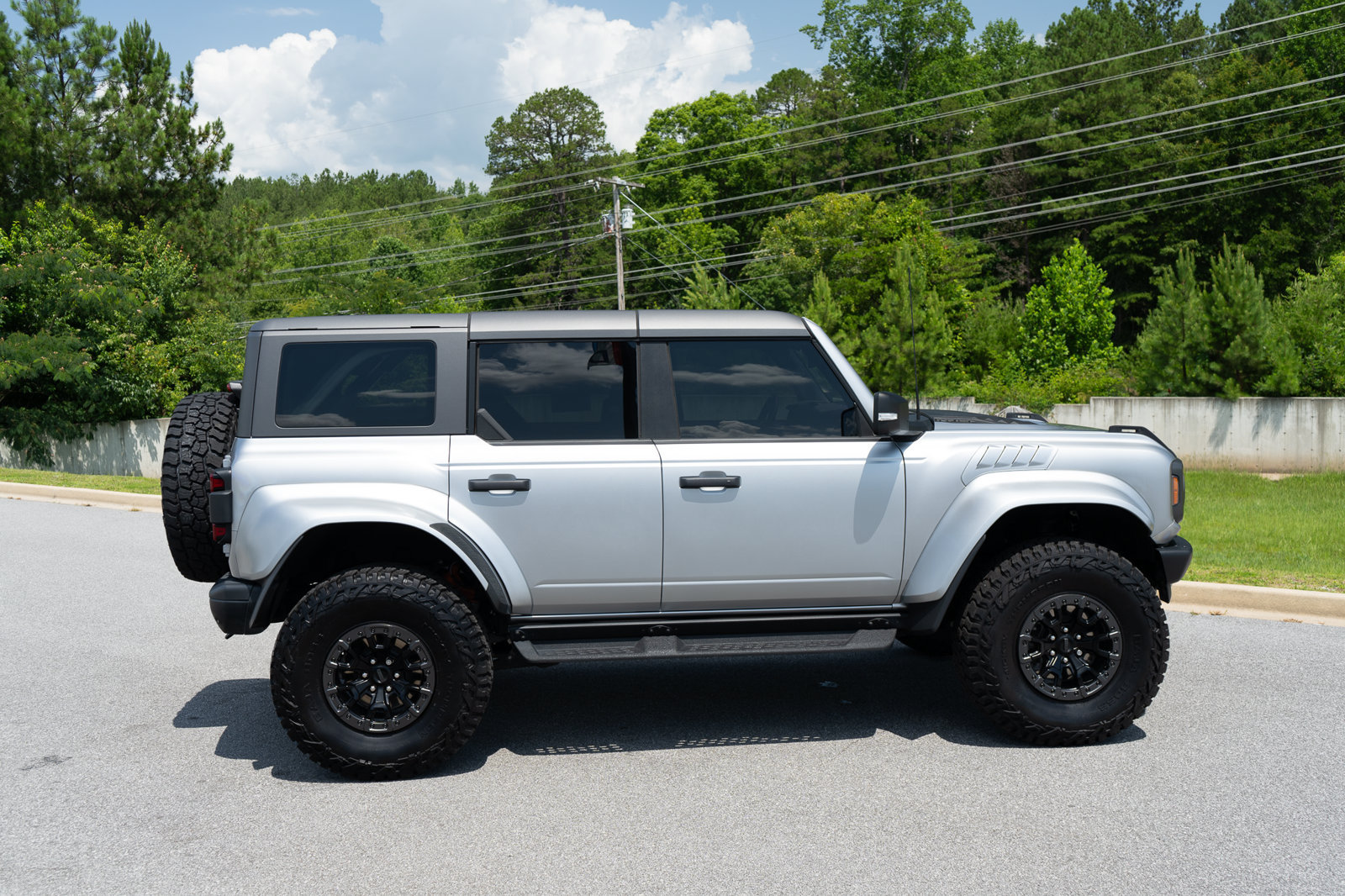 Used 2024 Ford Bronco Raptor w/ Interior Carbon Fiber Pack 6 AWD/4WD image 21