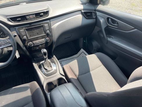 Used 2019 Nissan Rogue Sport S AWD/4WD image 11