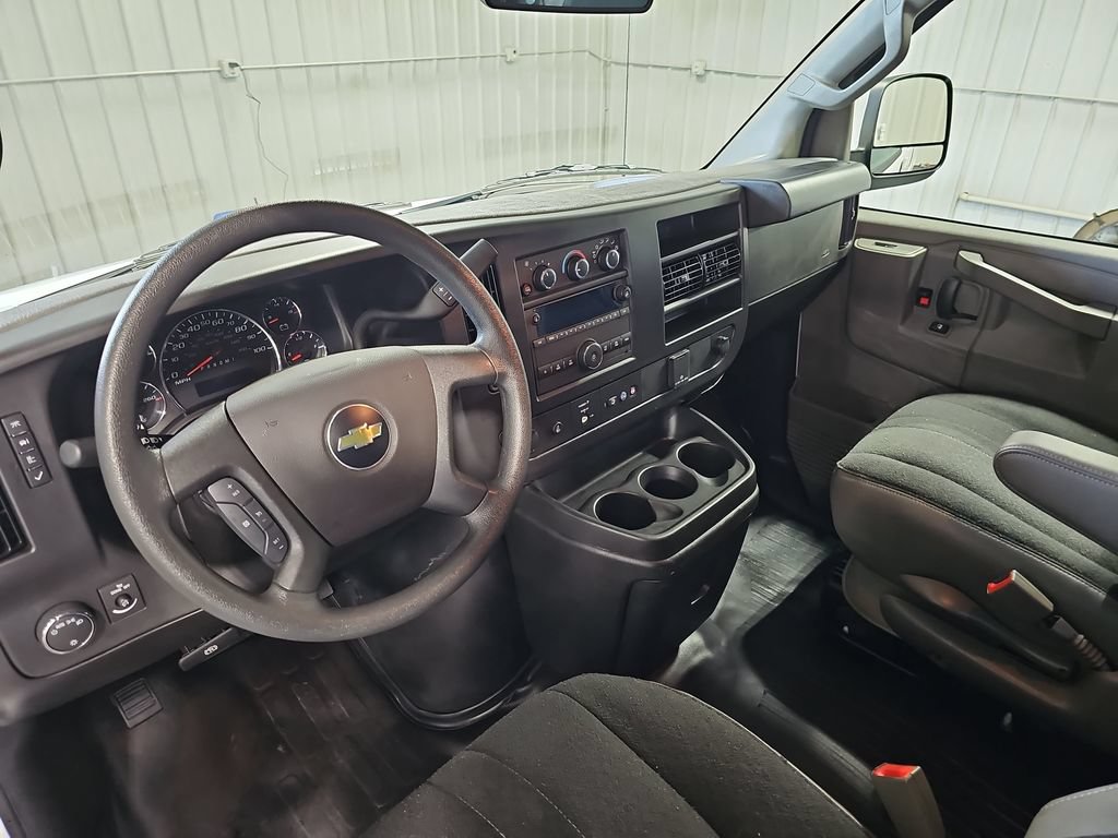 Used 2025 Chevrolet Express 2500 w/ Driver Convenience Package RWD image 13