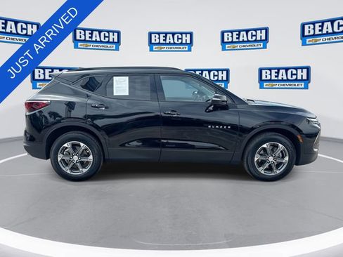 Used 2024 Chevrolet Blazer LT w/ Sound & Technology Package AWD/4WD image 9