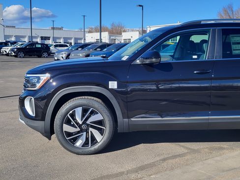 New 2026 Volkswagen Atlas SEL AWD/4WD image 2