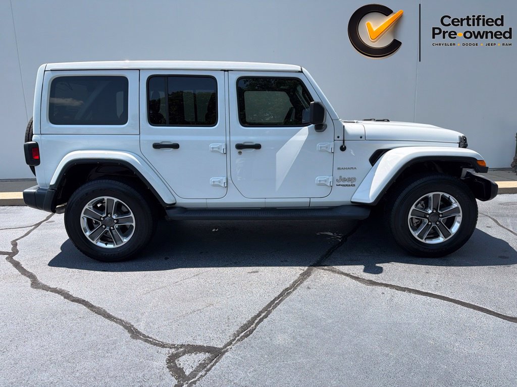 Certified 2022 Jeep Wrangler Unlimited Sahara AWD/4WD image 9