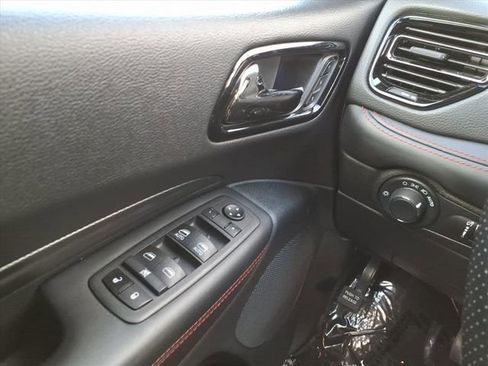 Used 2024 Dodge Durango GT image 21