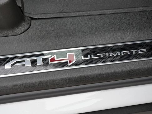 New 2026 GMC Yukon AT4 Ultimate AWD/4WD image 29