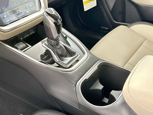 Certified 2025 Subaru Outback Limited w/ Popular Package #2 image 16