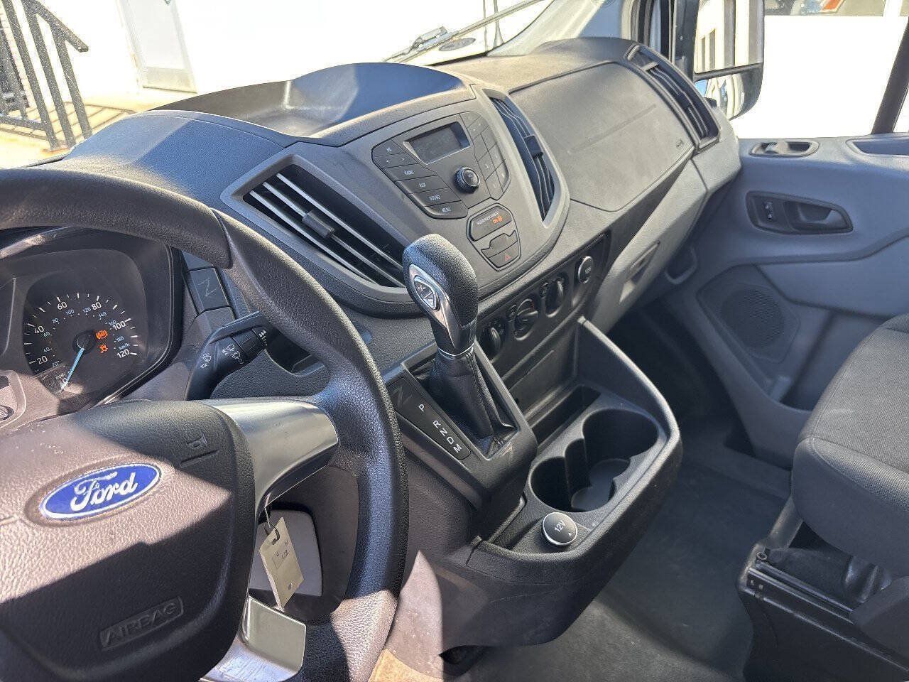 Used 2018 Ford Transit 250 130 Low Roof w/ Exterior Upgrade Package RWD image 21