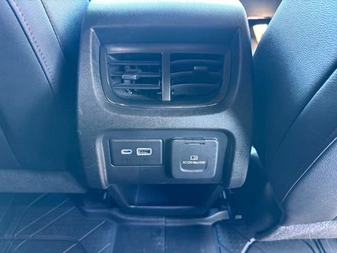 Used 2019 Chevrolet Blazer RS image 32