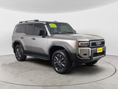 Used 2026 Toyota Land Cruiser w/ Premium Package AWD/4WD image 7