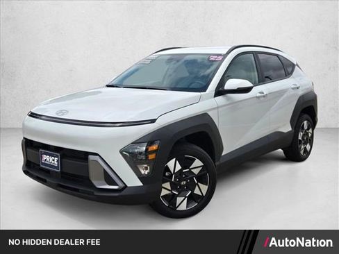 Used 2025 Hyundai Kona SEL AWD/4WD image 1
