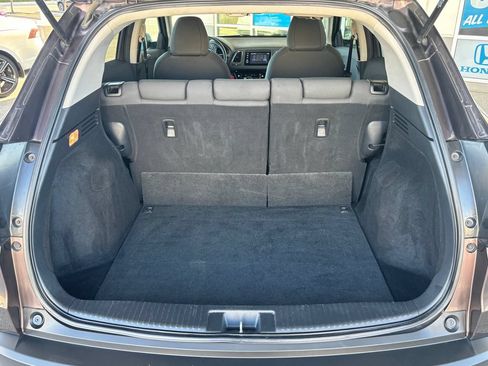 Used 2021 Honda HR-V EX image 26