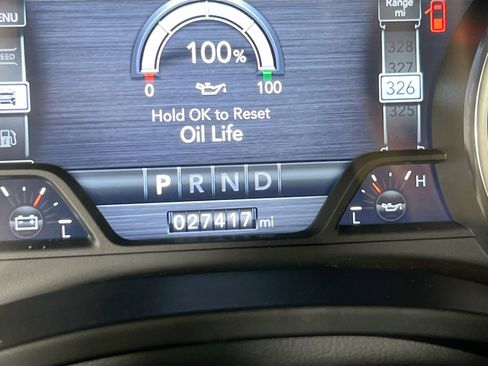 Used 2022 RAM 1500 Big Horn image 12