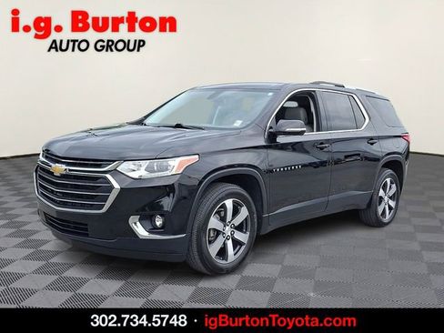 Used 2018 Chevrolet Traverse LT FWD image 3