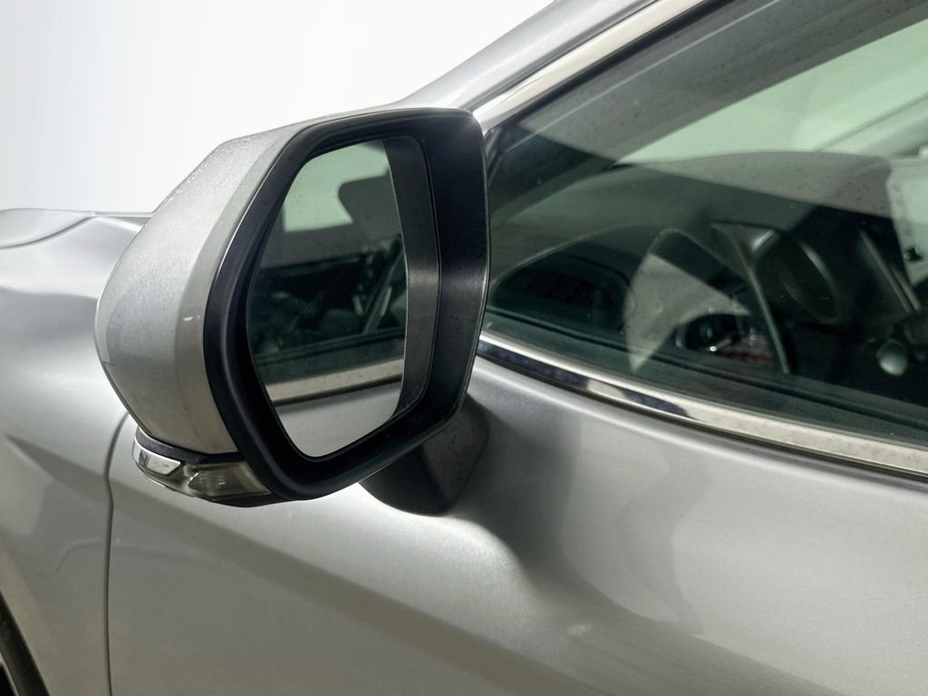 Used 2023 Toyota Camry SE FWD image 38