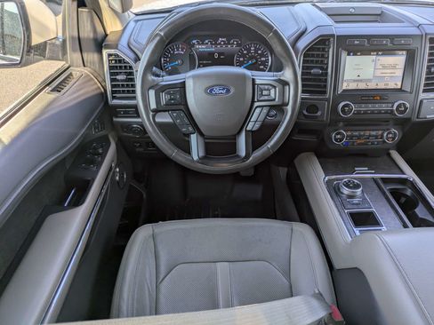 Used 2018 Ford Expedition Max Limited w/ Equipment Group 301A RWD image 20