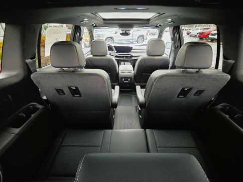 New 2026 Buick Enclave Sport Touring w/ Super Cruise Package image 16