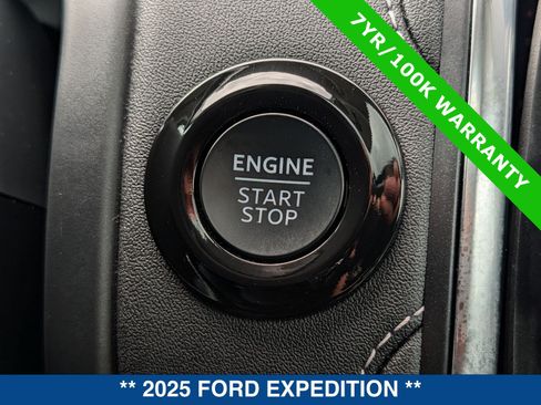Certified 2025 Ford Expedition Platinum AWD/4WD image 40