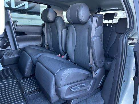 New 2026 Kia Carnival SX Prestige FWD image 12