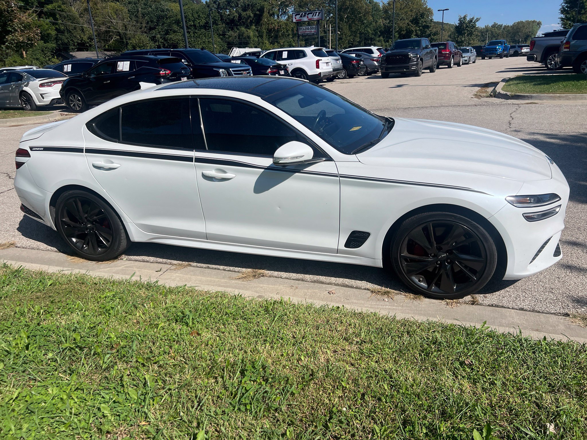 Used 2023 Genesis G70 3.3T w/ Sport Prestige Package AWD/4WD image 4