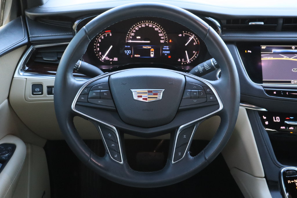 Certified 2017 Cadillac XT5 Premium Luxury FWD image 13