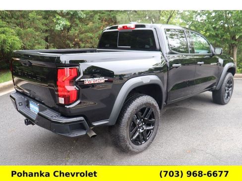 Used 2025 Chevrolet Colorado Trail Boss AWD/4WD image 8
