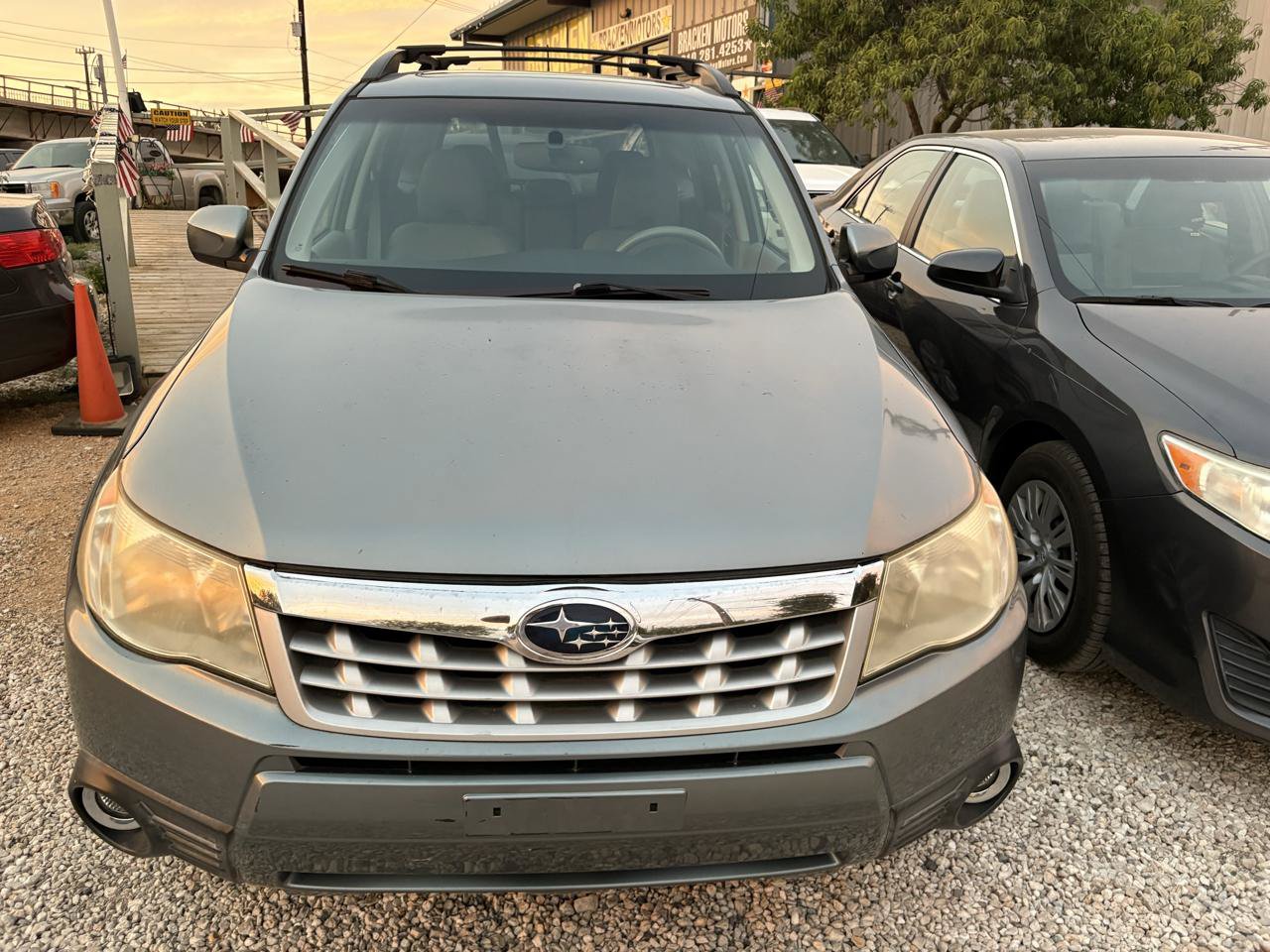 Used 2012 Subaru Forester 2.5X Limited AWD/4WD image 4