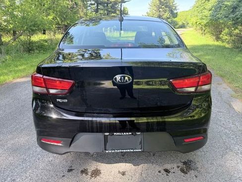 Used 2018 Kia Rio LX FWD image 3