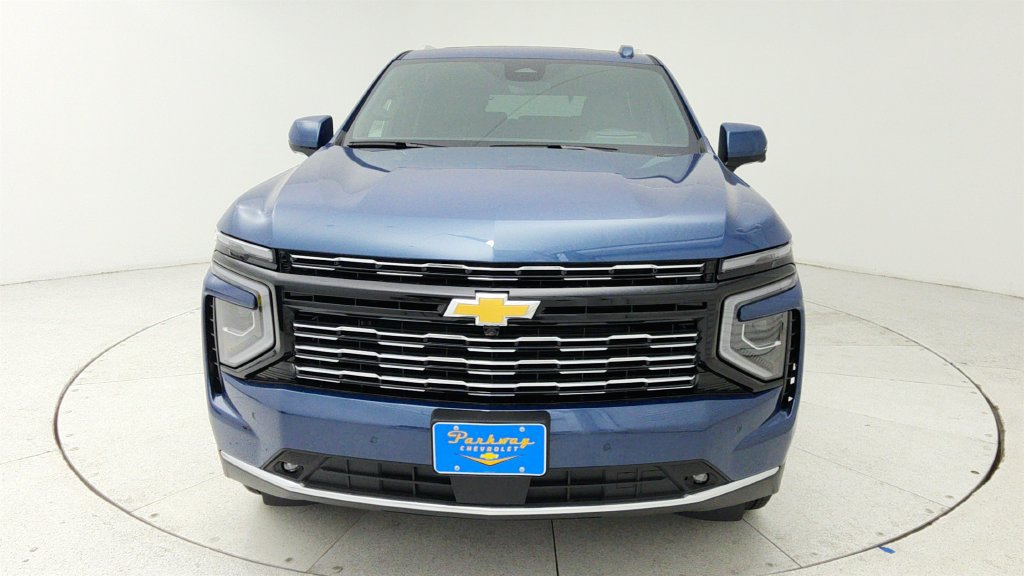 New 2026 Chevrolet Tahoe High Country w/ Sun And Tow Package RWD image 2
