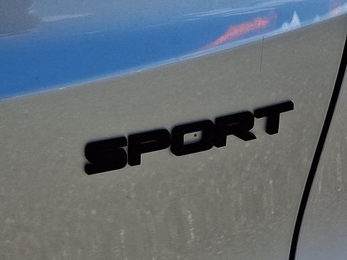 Certified 2025 Honda CR-V Sport image 31